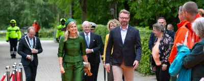 Koningin MAxima opent gebouw